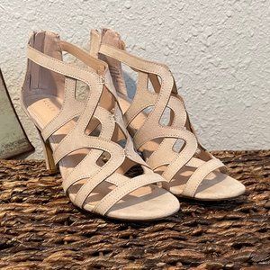 Kelly & Katie Ocilia Blush Sandal (6.5 US)